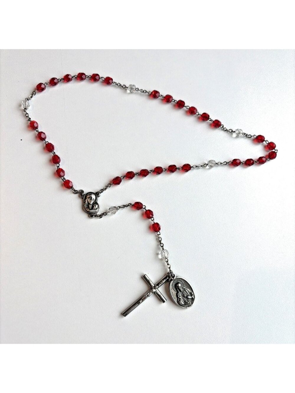 VTG Chaplet Rosary Red Faceted Prayer Beads Crucifix Scared Heart Jesus Italy